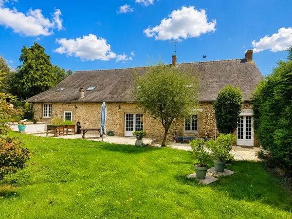 ST JAMES 50240 – Vente maison/villa 10&nbsp;pièces 7&nbsp;chambres