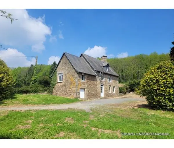 ST POIS 50670 – Vente maison/villa 5&nbsp;pièces 4&nbsp;chambres