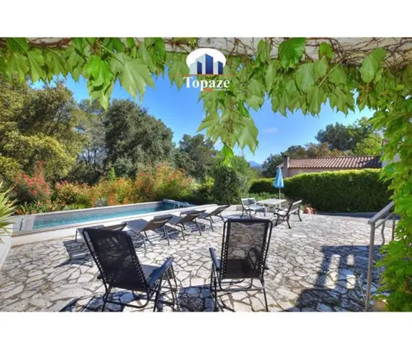 ST RAPHAEL 83700 – Vente maison/villa 6&nbsp;pièces 4&nbsp;chambres