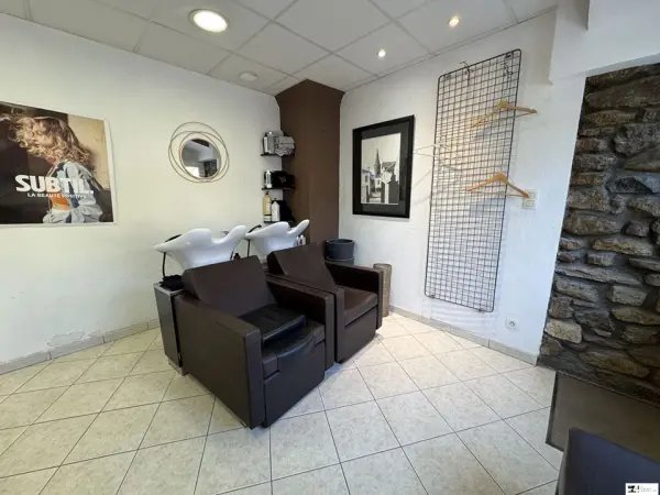 MARTRES TOLOSANE 31220 – Vente fond de commerce local 2&nbsp;pièces