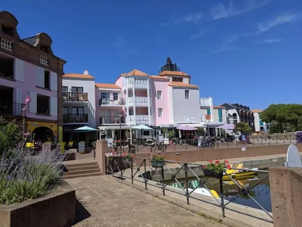 LES SABLES D&rsquo;OLONNE 85100 – Vente maison/villa 3&nbsp;pièces 2&nbsp;chambres