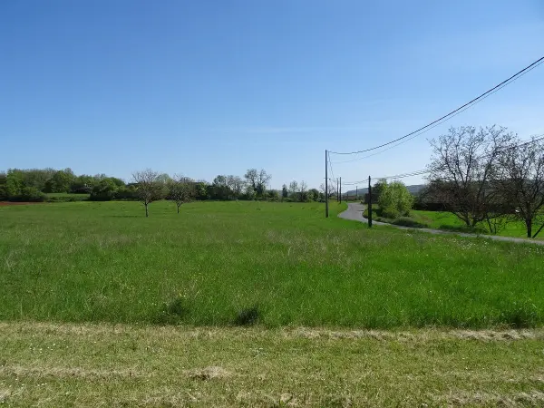 LES QUATRE ROUTES 46110 – Vente terrain