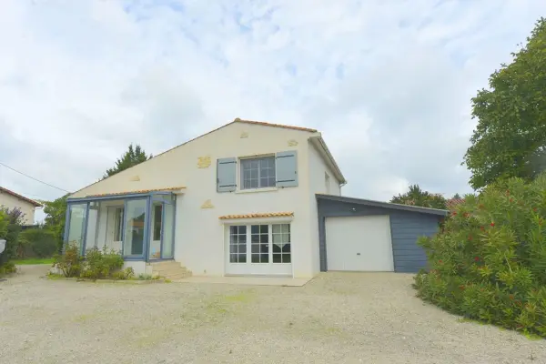 COZES 17120 – Vente maison/villa 5&nbsp;pièces 4&nbsp;chambres