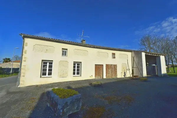 SEMUSSAC 17120 – Vente maison/villa 5&nbsp;pièces 2&nbsp;chambres