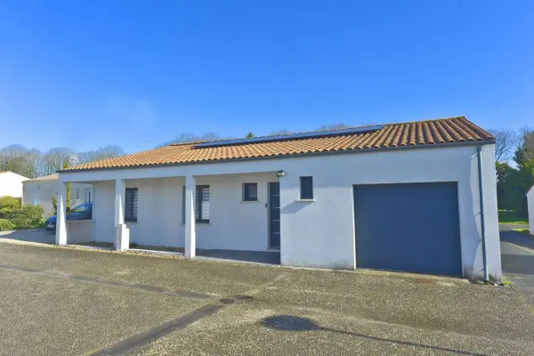 ARCES 17120 – Vente maison/villa 4&nbsp;pièces 3&nbsp;chambres