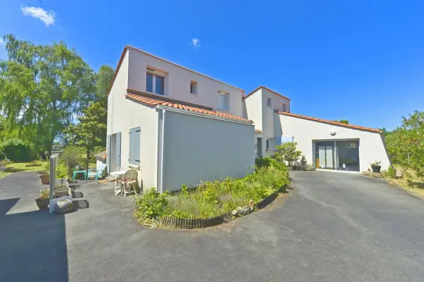 SAUJON 17600 – Vente maison/villa 6&nbsp;pièces 4&nbsp;chambres