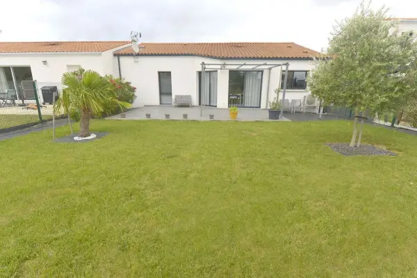 SEMUSSAC 17120 – Vente maison/villa 5&nbsp;pièces 4&nbsp;chambres