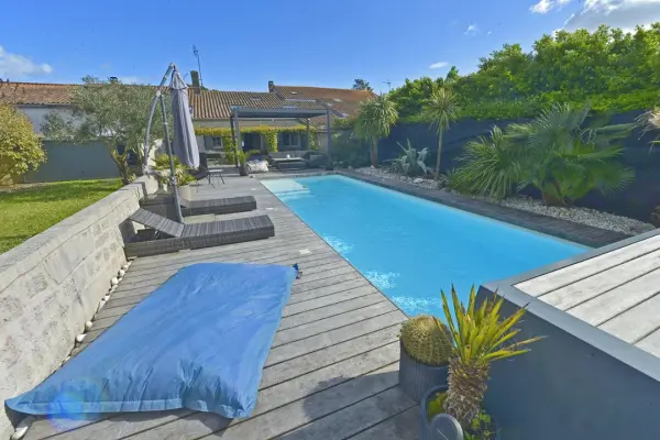 MEDIS 17600 – Vente maison/villa 7&nbsp;pièces 5&nbsp;chambres