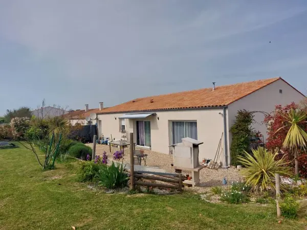 ARCES 17120 – Vente maison/villa 5&nbsp;pièces 3&nbsp;chambres