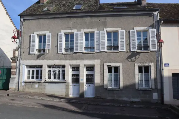 CHATEAURENARD 45220 – Vente maison/villa 8&nbsp;pièces 6&nbsp;chambres