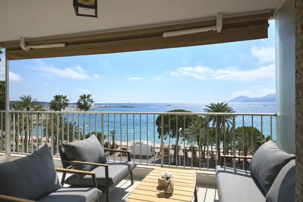 Cannes 06400 – Vente appartement 3&nbsp;pièces 2&nbsp;chambres