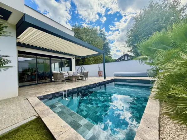 Vienne 38200 – Vente de prestige maison/villa 7&nbsp;pièces 5&nbsp;chambres