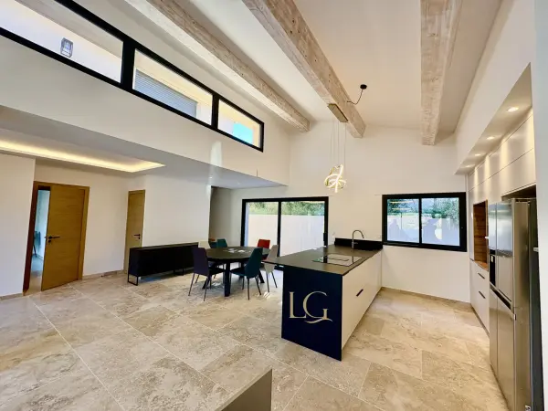 Sainte-Maxime 83120 – Vente maison/villa 5&nbsp;pièces 4&nbsp;chambres