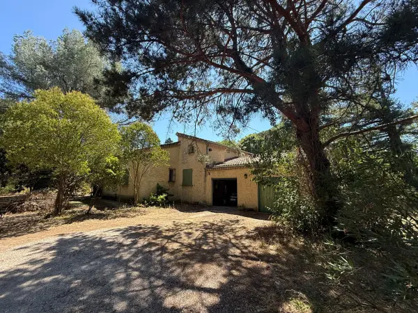 Avignon 84000 – Vente maison/villa 7&nbsp;pièces 5&nbsp;chambres