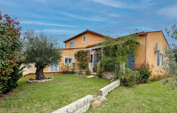 Morières-lès-Avignon 84310 – Vente maison/villa 5&nbsp;pièces 3&nbsp;chambres