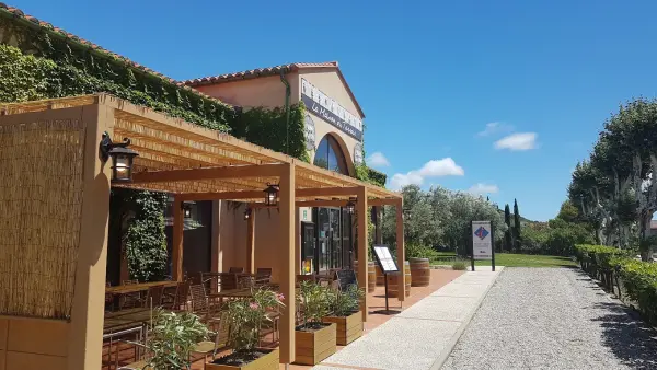 Maury 66460 – Vente local