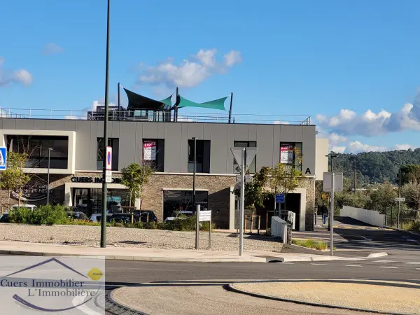 Cuers 83390 – Location local