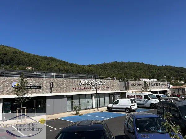 Cuers 83390 – Vente local