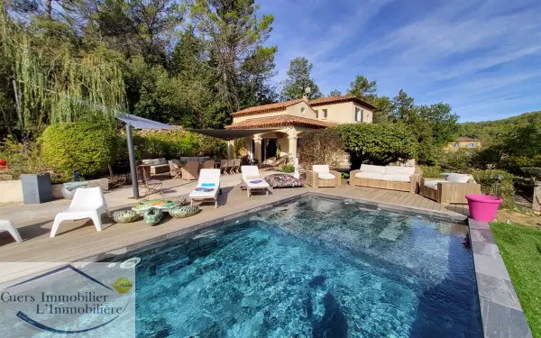 Carnoules 83660 – Vente maison/villa 8&nbsp;pièces 5&nbsp;chambres