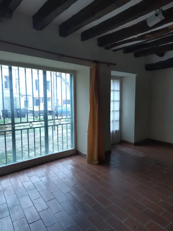 Carpentras 84200 – Location local