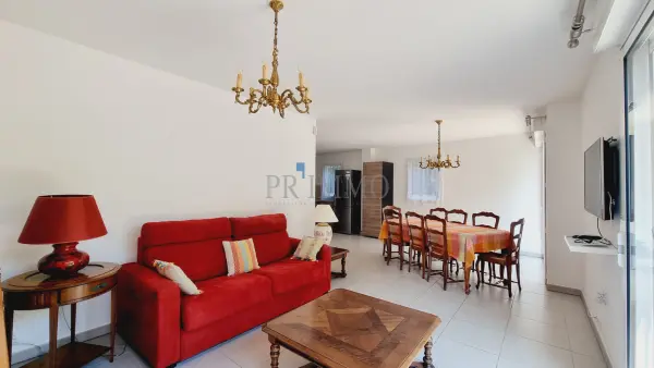 Saint-Raphaël 83700 – Vente appartement 3&nbsp;pièces 2&nbsp;chambres
