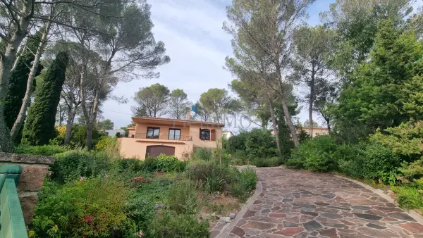 Saint-Raphaël 83700 – Vente maison/villa 4&nbsp;pièces 3&nbsp;chambres