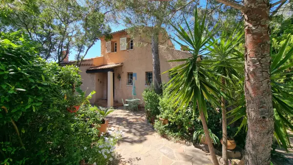 Saint-Raphaël 83700 – Vente maison/villa 5&nbsp;pièces 4&nbsp;chambres