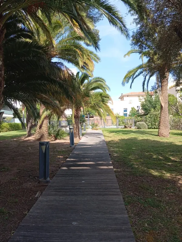 Saint-Raphaël 83700 – Location appartement 2&nbsp;pièces 1&nbsp;chambre