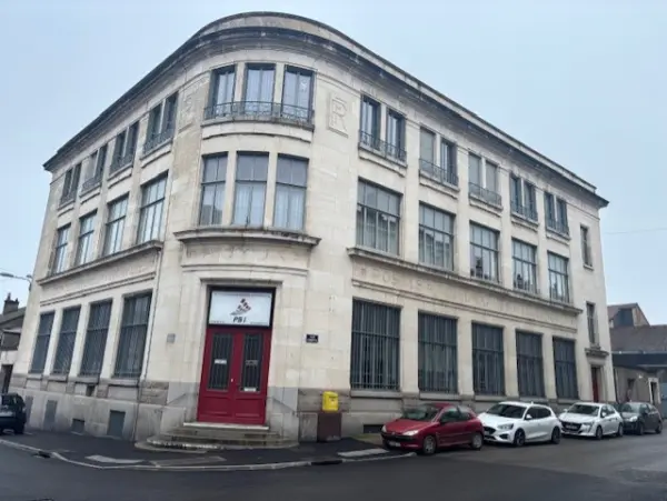 Autun 71400 – Vente local