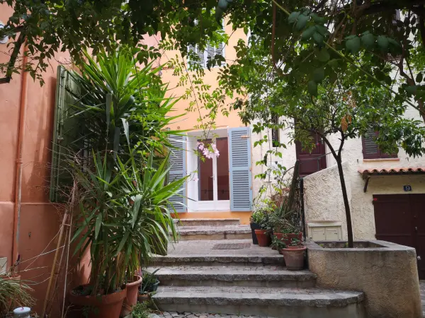 Hyères 83400 – Vente appartement 2&nbsp;pièces 1&nbsp;chambre