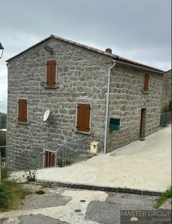 Fozzano 20143 – Vente maison/villa 5&nbsp;pièces 3&nbsp;chambres