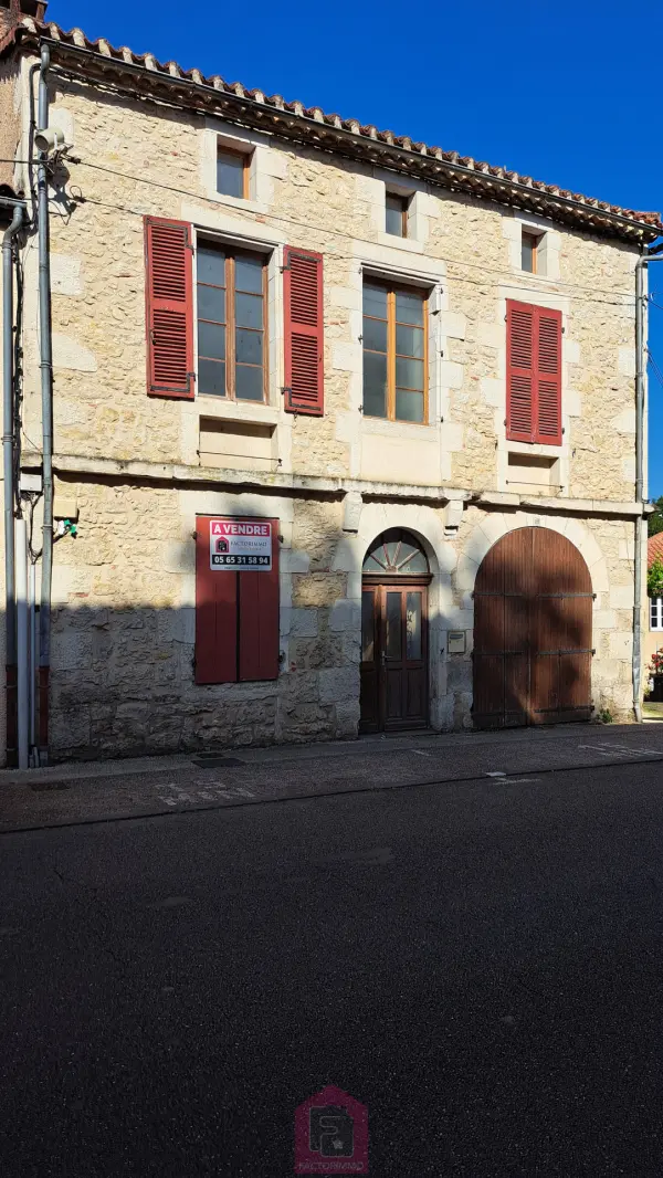 Puy-l&rsquo;Évêque 46700 – Vente maison/villa 9&nbsp;pièces 2&nbsp;chambres