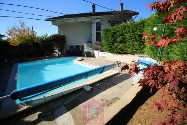 Puy-l&rsquo;Évêque 46700 – Vente maison/villa 6&nbsp;pièces 3&nbsp;chambres