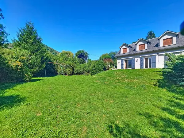 Hèches 65250 – Vente maison/villa 7&nbsp;pièces 6&nbsp;chambres