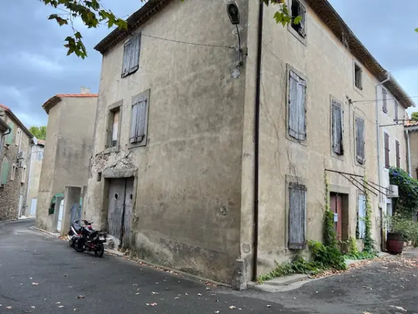 Azille 11700 – Vente maison/villa 6&nbsp;pièces 4&nbsp;chambres