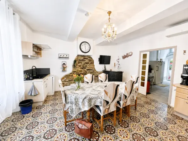 Lézignan-Corbières 11200 – Vente maison/villa 6&nbsp;pièces 4&nbsp;chambres