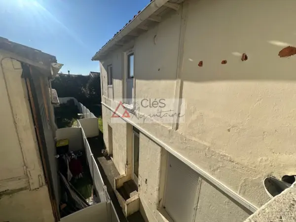 Podensac 33720 – Vente immeuble