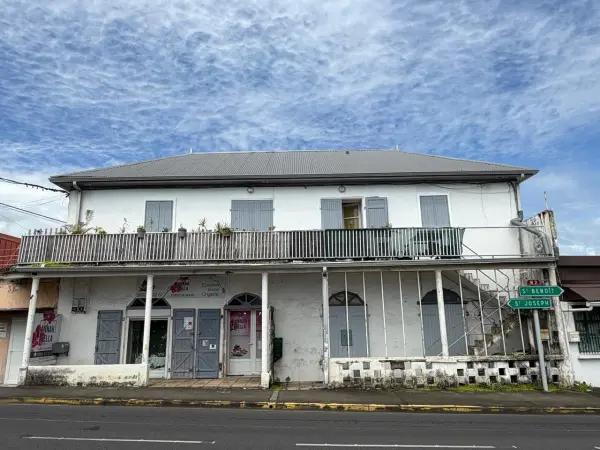 Sainte-Anne 97437 – Vente maison/villa 9&nbsp;pièces 7&nbsp;chambres