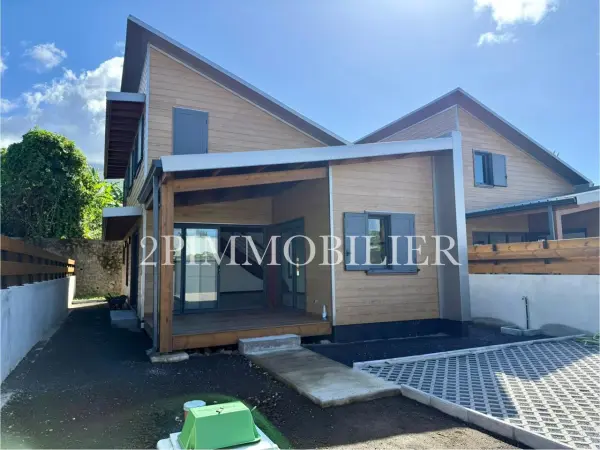 Saint-Philippe 97442 – Location maison/villa 4&nbsp;pièces 3&nbsp;chambres