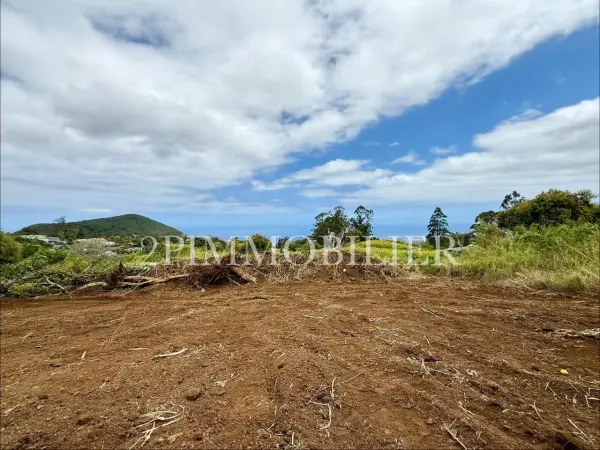 Saint-Pierre 97410 – Vente terrain