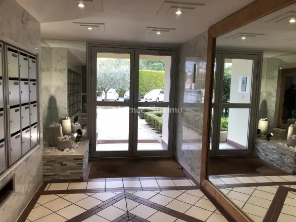 Mandelieu-la-Napoule 06210 – Vente appartement 1&nbsp;pièce 1&nbsp;chambre