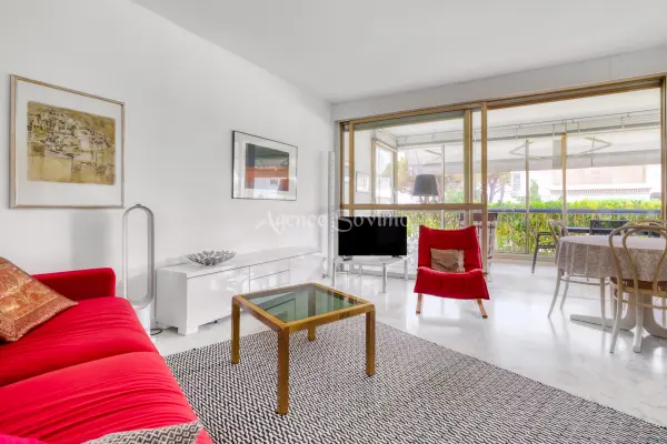 Mandelieu-la-Napoule 06210 – Vente appartement 2&nbsp;pièces 1&nbsp;chambre