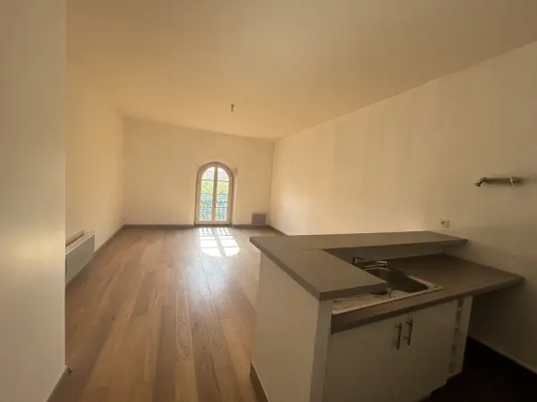 Nîmes 30000 – Vente appartement 3&nbsp;pièces 2&nbsp;chambres