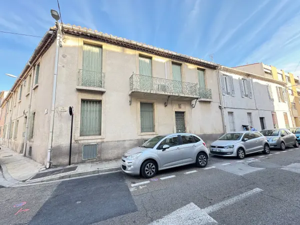 Nîmes 30900 – Vente immeuble