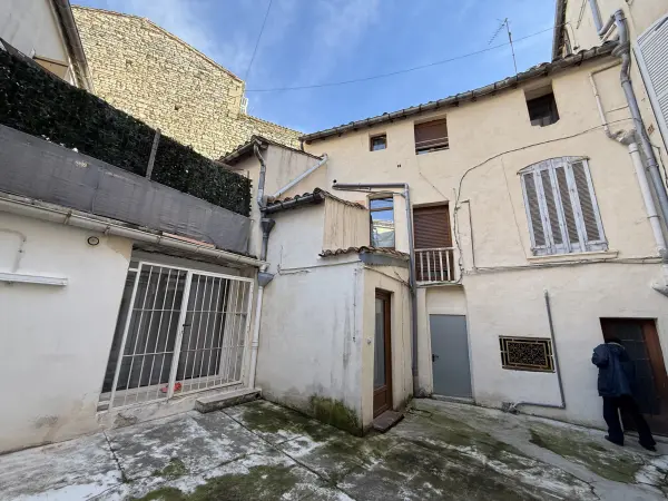 Nîmes 30000 – Vente appartement 4&nbsp;pièces 3&nbsp;chambres