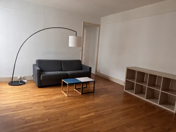Paris 75010 – Location appartement 3&nbsp;pièces 2&nbsp;chambres