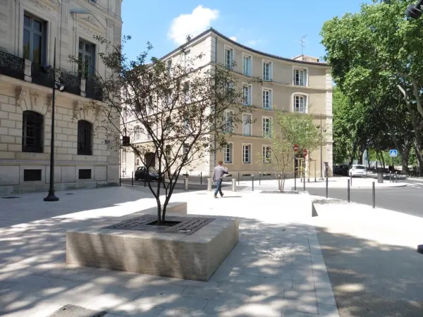 Nîmes 30900 – Location bureaux 5&nbsp;pièces