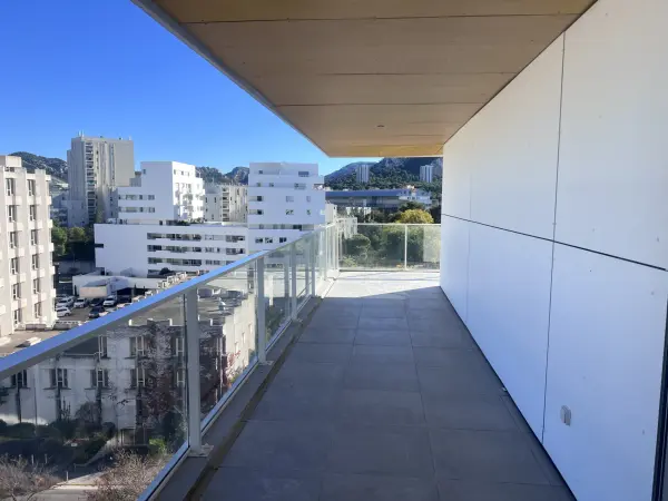 Marseille 13008 – Vente appartement 4&nbsp;pièces 3&nbsp;chambres