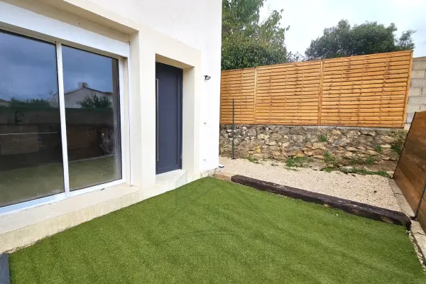 Saint-Mitre-les-Remparts 13920 – Vente appartement 2&nbsp;pièces 1&nbsp;chambre