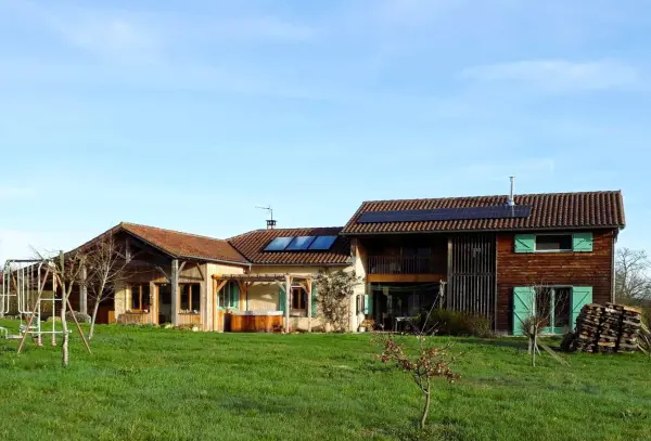 Simorre 32420 – Vente maison/villa 8&nbsp;pièces 5&nbsp;chambres